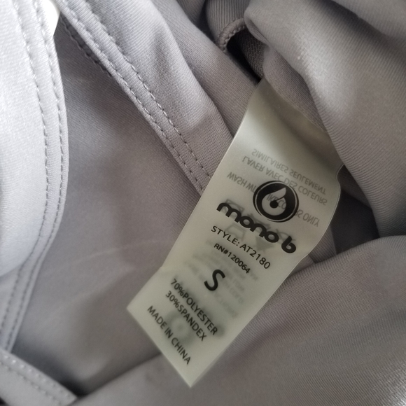 MonoB Sports Bra - Picture 5 of 10